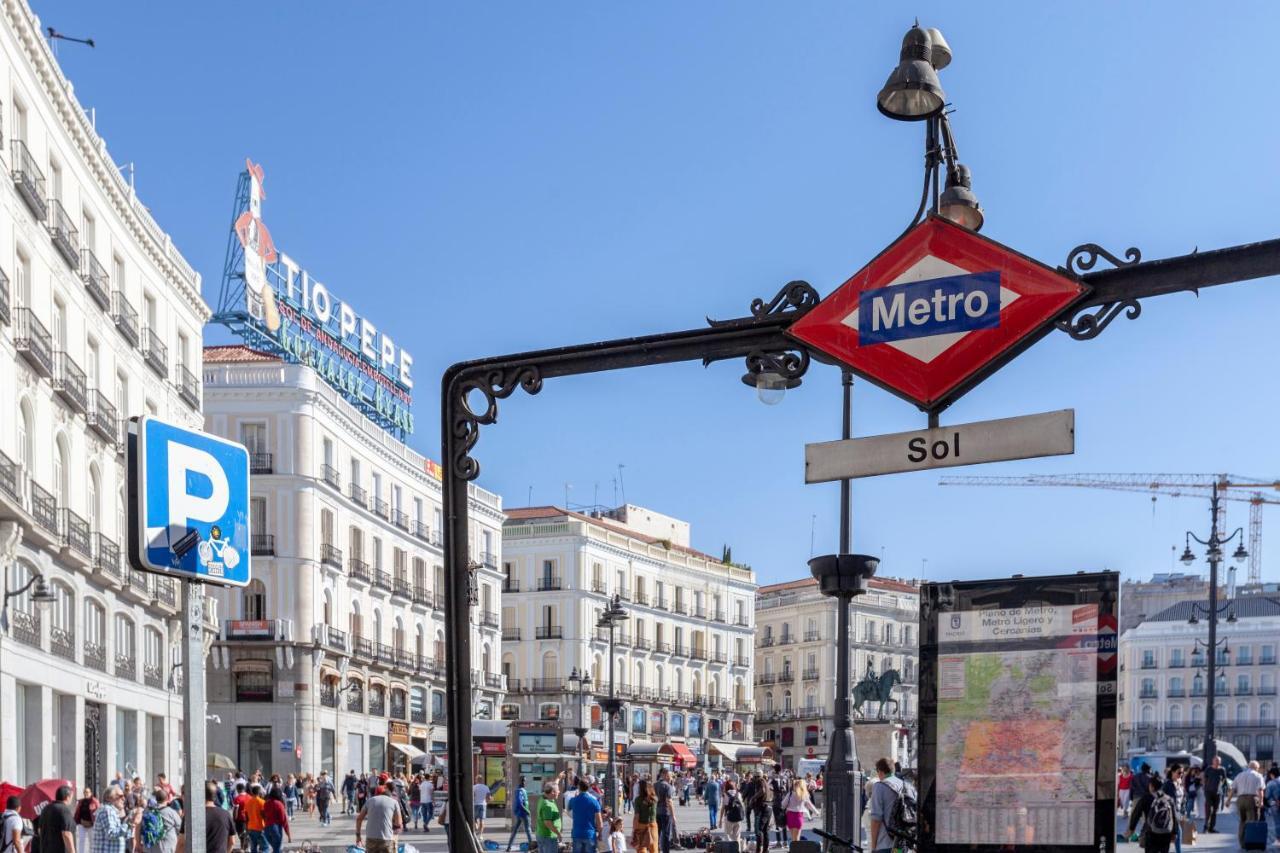 Luxury Belmont Puerta Del Sol Appartement Madrid Buitenkant foto