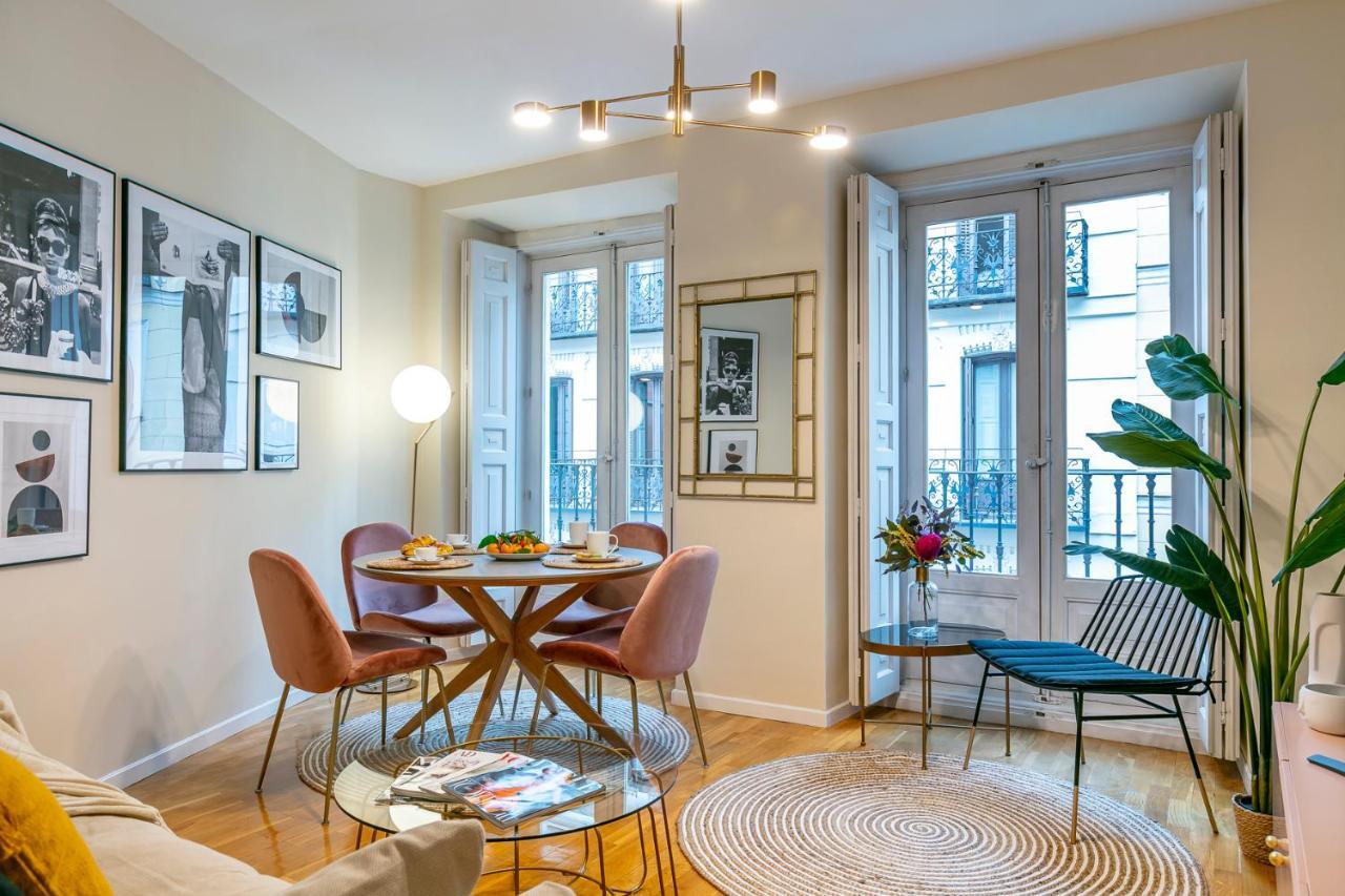 Luxury Belmont Puerta Del Sol Appartement Madrid Buitenkant foto