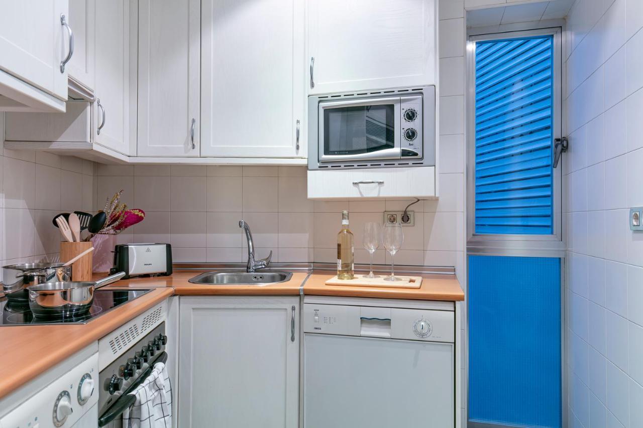Luxury Belmont Puerta Del Sol Appartement Madrid Buitenkant foto
