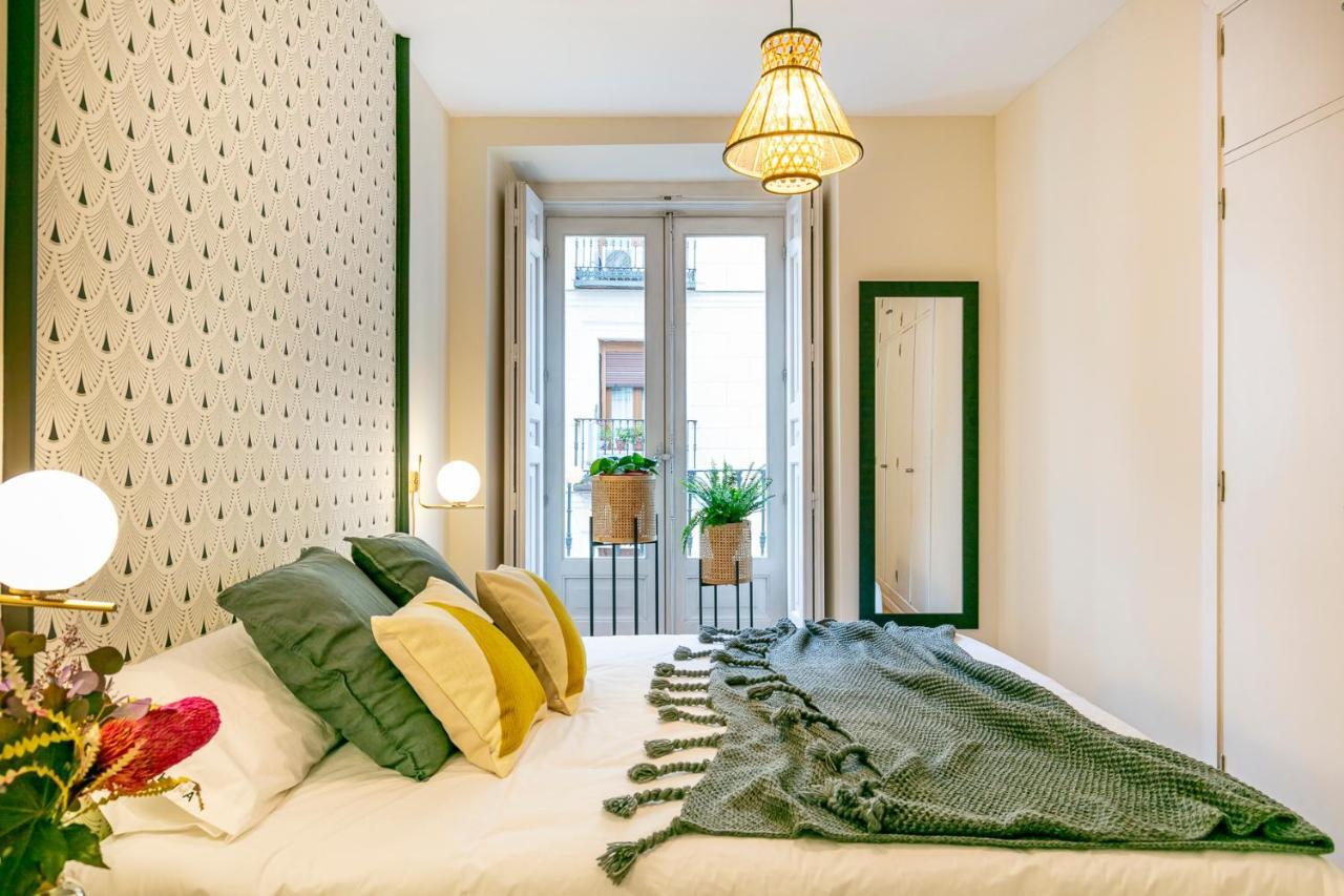 Luxury Belmont Puerta Del Sol Appartement Madrid Buitenkant foto