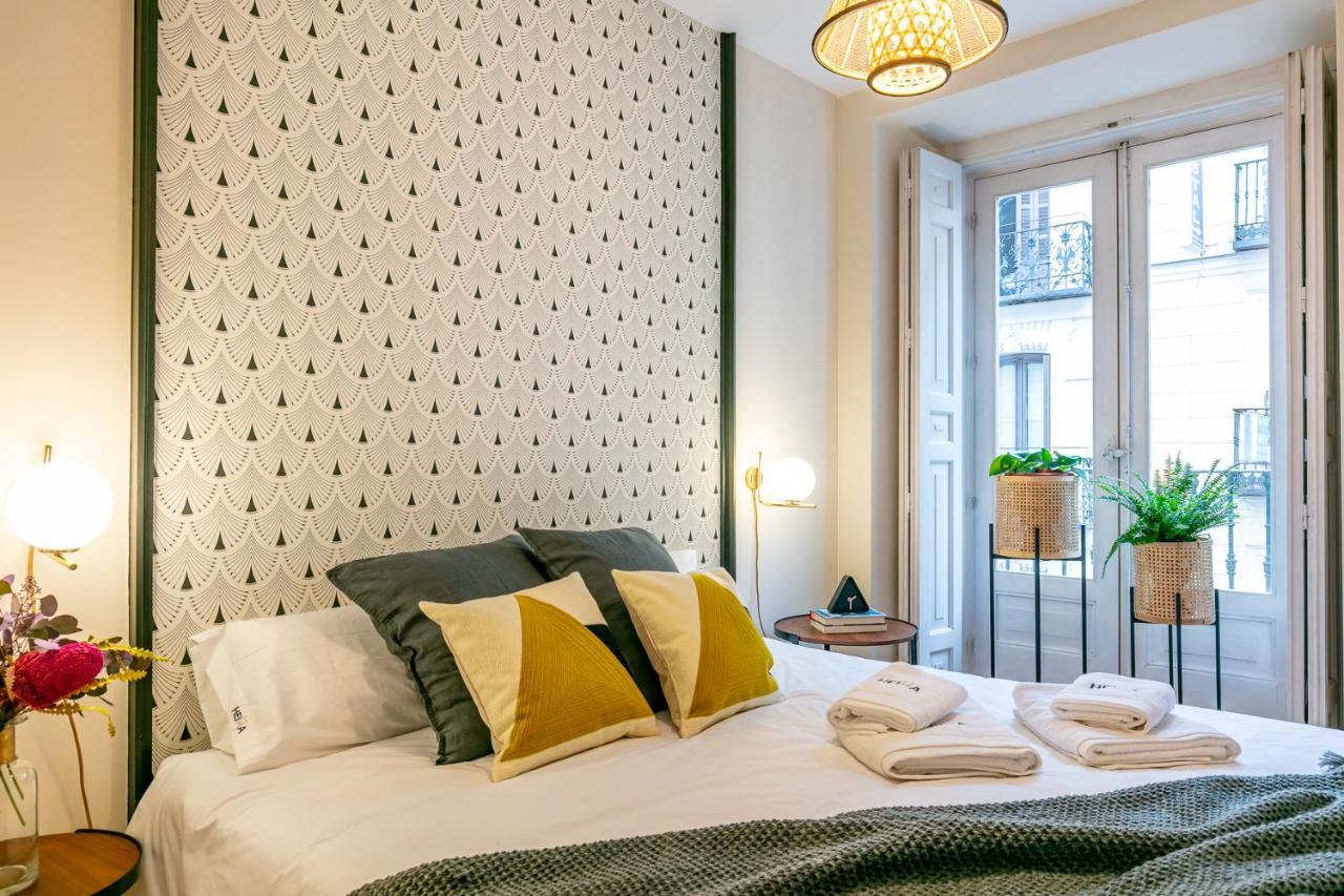 Luxury Belmont Puerta Del Sol Appartement Madrid Buitenkant foto