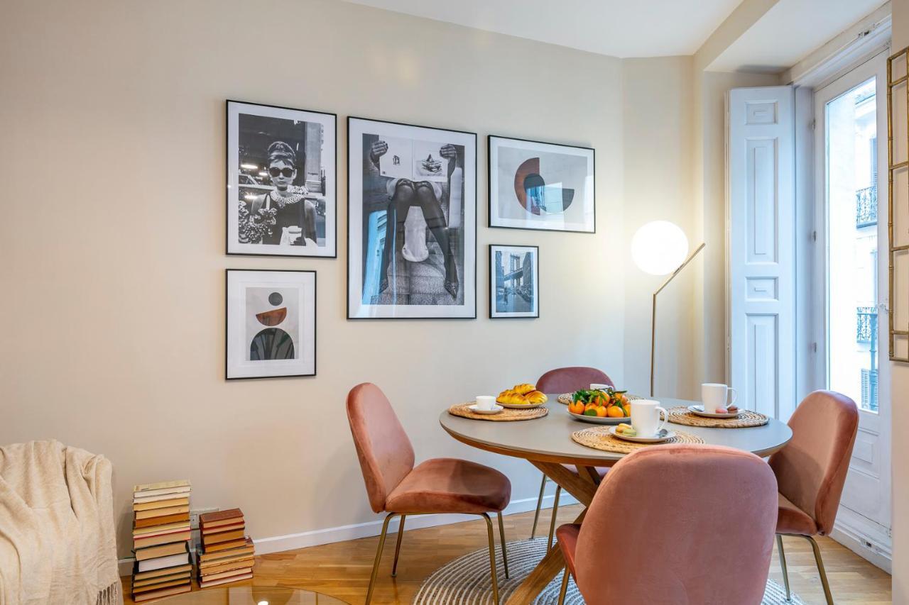 Luxury Belmont Puerta Del Sol Appartement Madrid Buitenkant foto