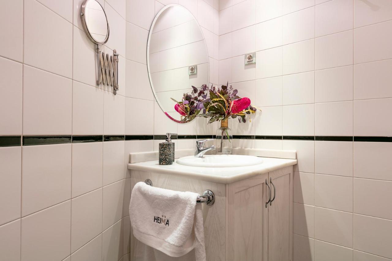 Luxury Belmont Puerta Del Sol Appartement Madrid Buitenkant foto